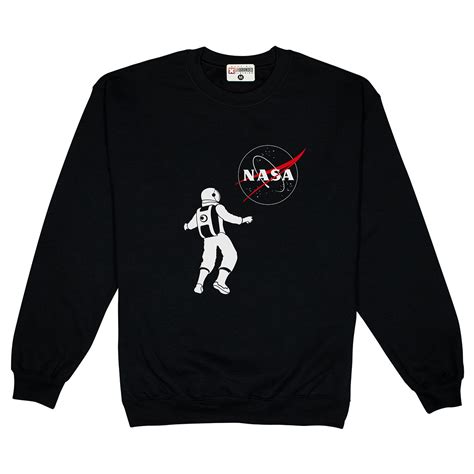 maglia chanel con astronauta costo|Cardigan & pullover .